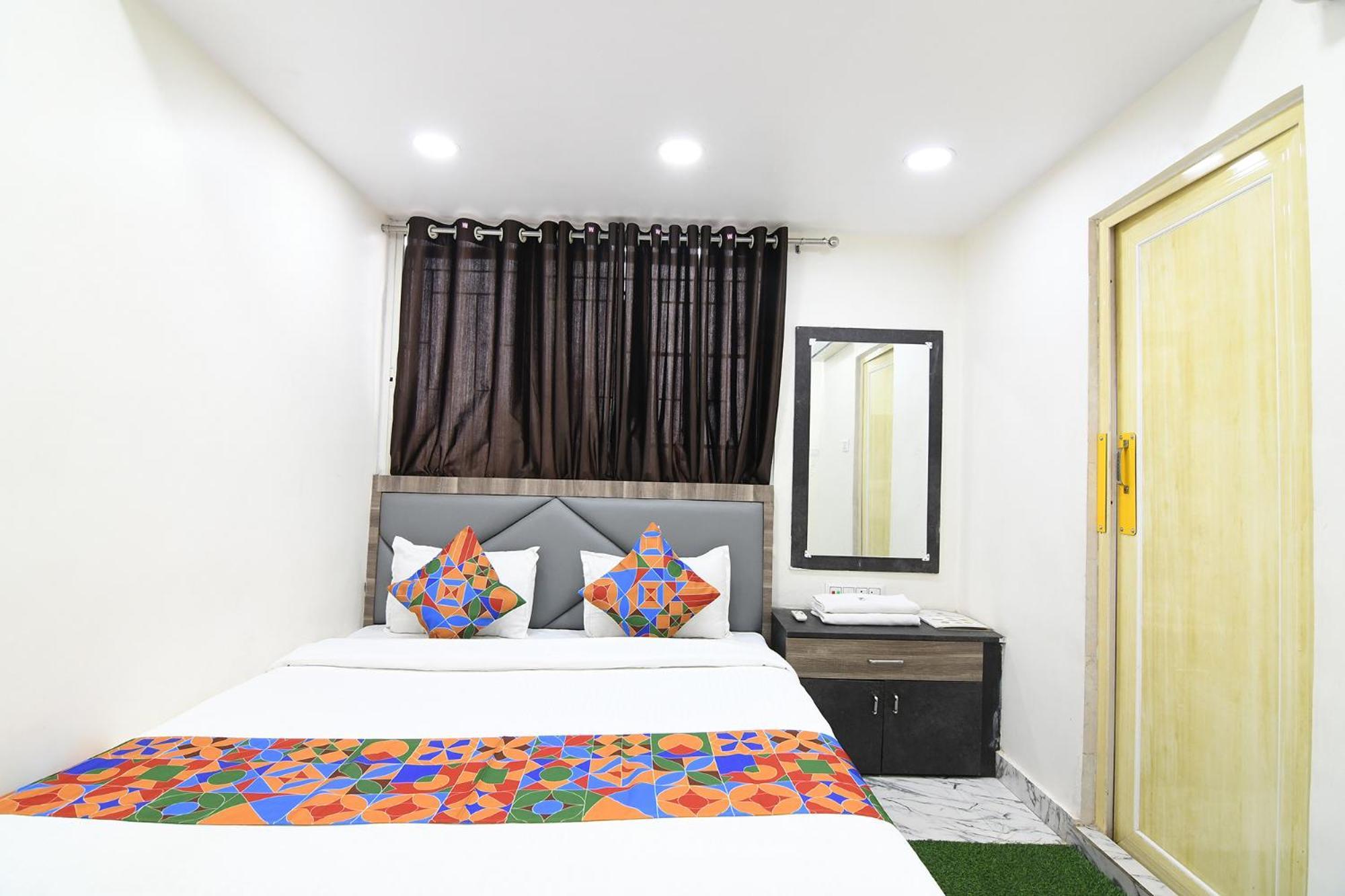 Hotel Fabexpress Sr Royale - Nr Sealdah Station Calcuta Exterior foto