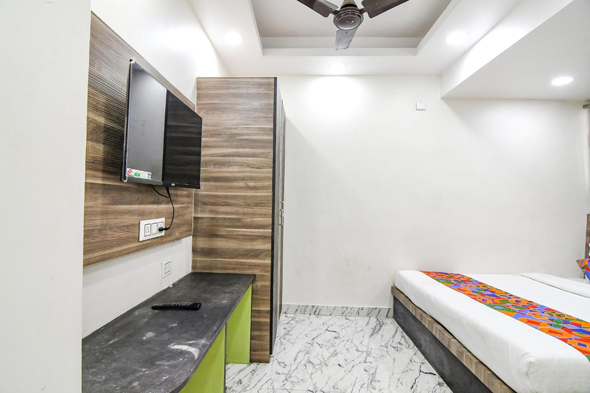 Hotel Fabexpress Sr Royale - Nr Sealdah Station Calcuta Exterior foto