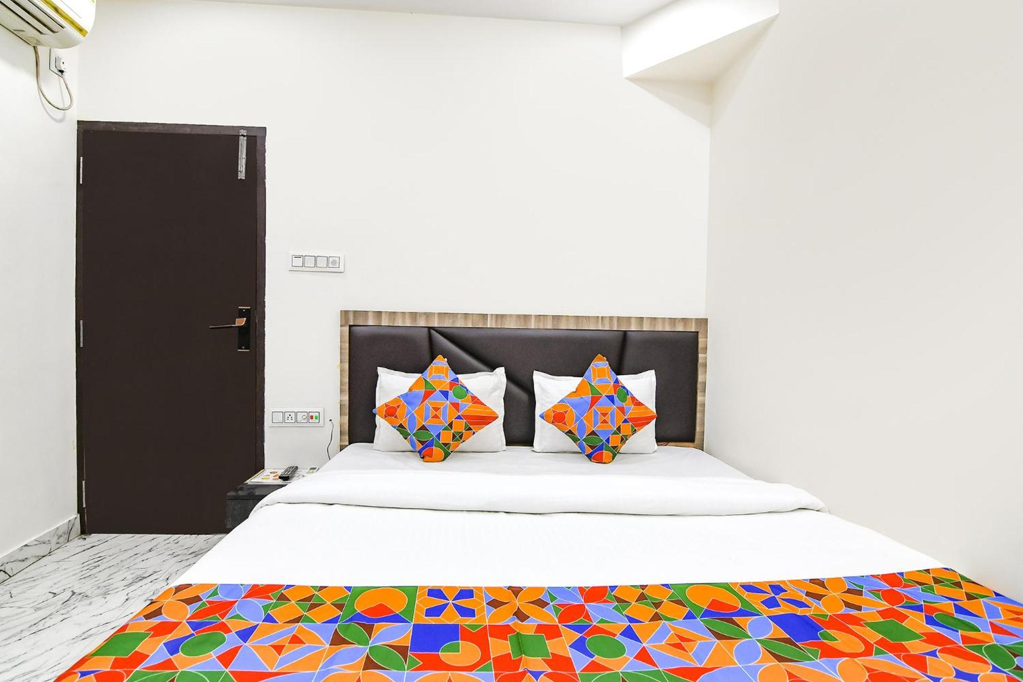 Hotel Fabexpress Sr Royale - Nr Sealdah Station Calcuta Exterior foto